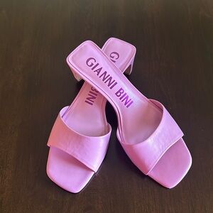 Gianni Bini "Stacilie" Leather Barbie Slides, Lilac, Pink  | Size 9.5